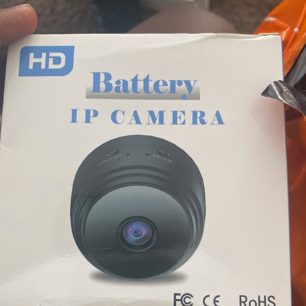 Mini Wi-Fi camera - Picture 1 of 2